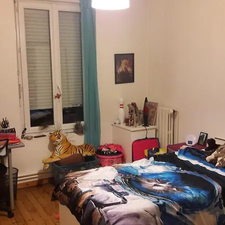 Holiday home Maison Avec Cour, Proche Centre Et Gare *