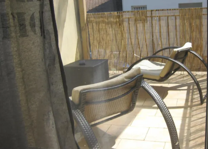 Maison Avec Cour, Proche Centre Et Gare * Vichy